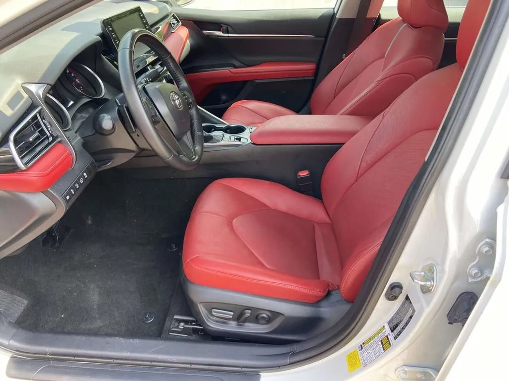 2024 Toyota Camry XSE V6 thumbnail 11