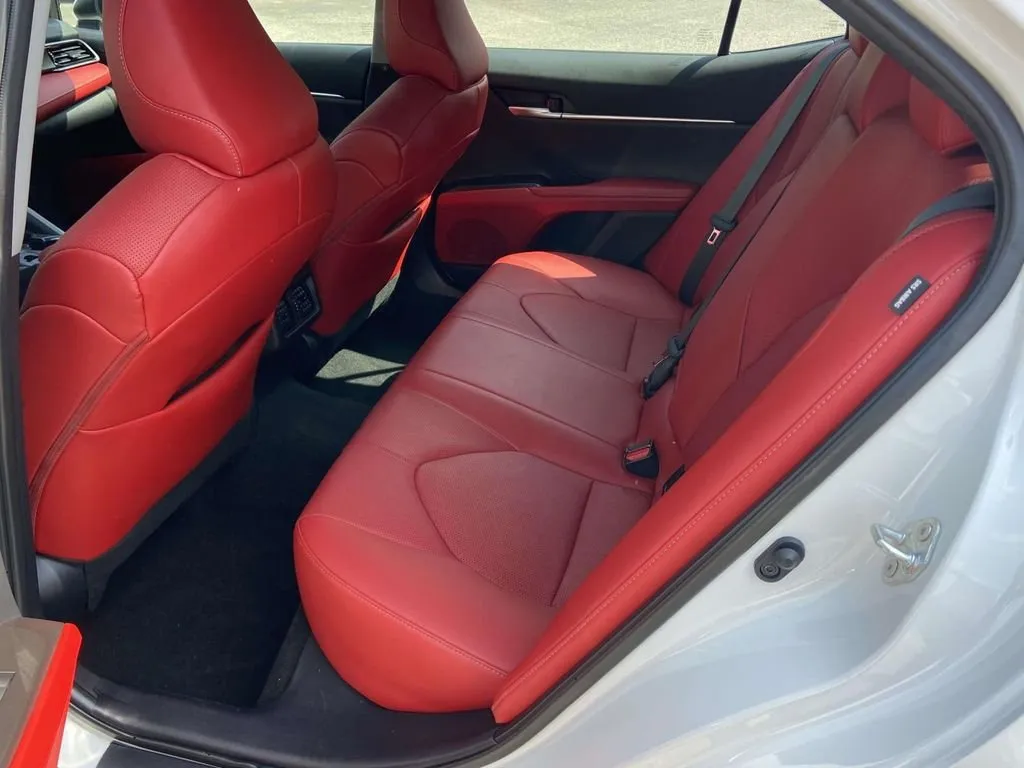 2024 Toyota Camry XSE V6 thumbnail 15