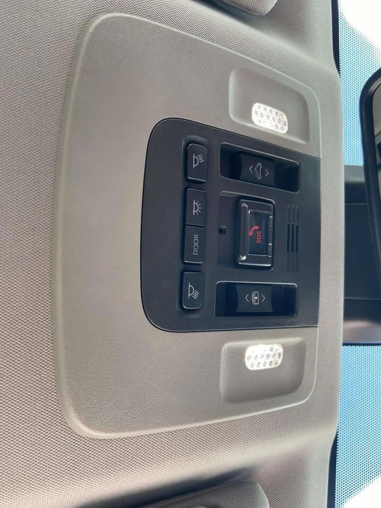 2024 Toyota Camry XSE V6 thumbnail 24
