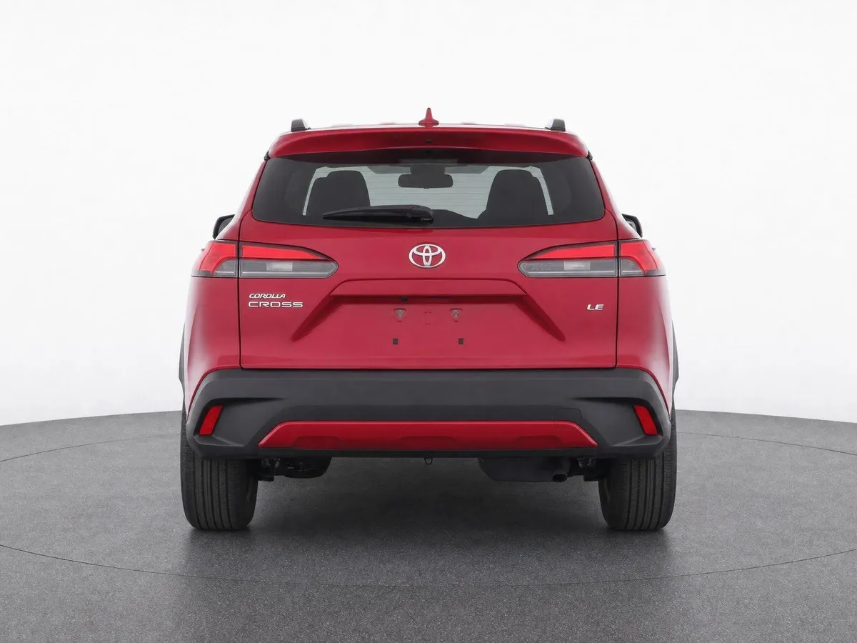 2024 Toyota Corolla Cross LE thumbnail 7