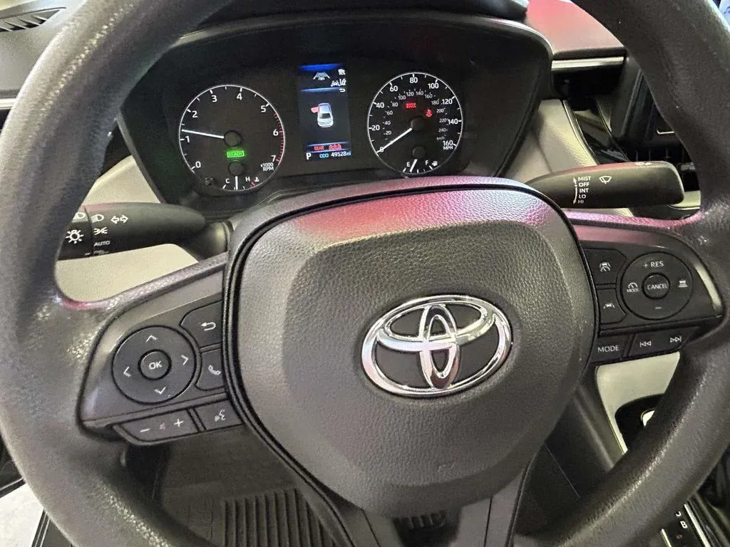 2024 Toyota Corolla Hybrid LE thumbnail 17