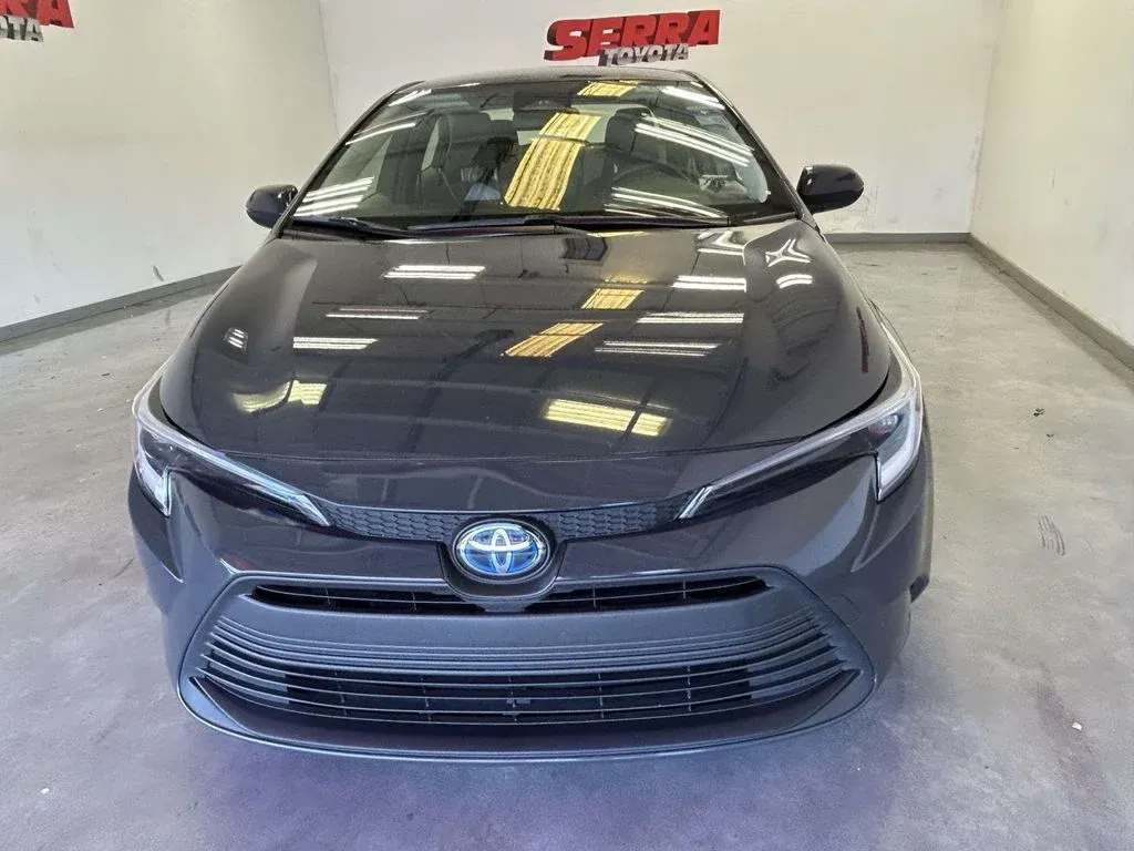 2024 Toyota Corolla Hybrid LE thumbnail 8