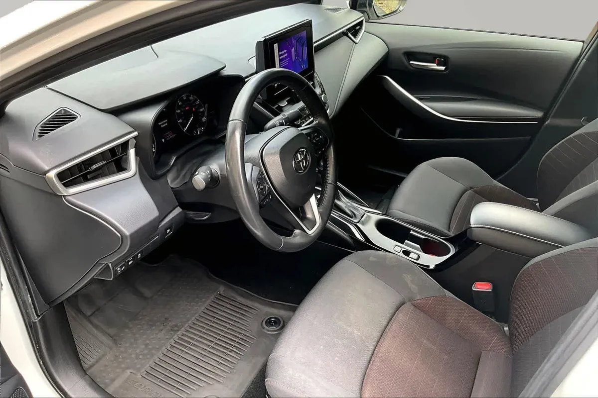 2024 Toyota Corolla Hybrid SE thumbnail 18