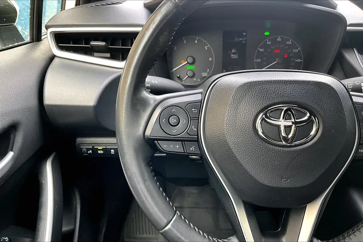 2024 Toyota Corolla Hybrid SE thumbnail 24