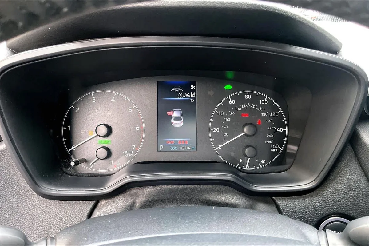 2024 Toyota Corolla Hybrid SE thumbnail 26