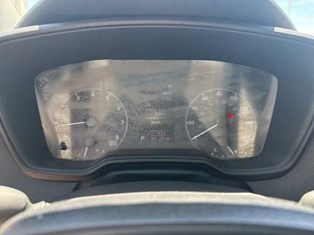 2024 Toyota Corolla LE thumbnail 33