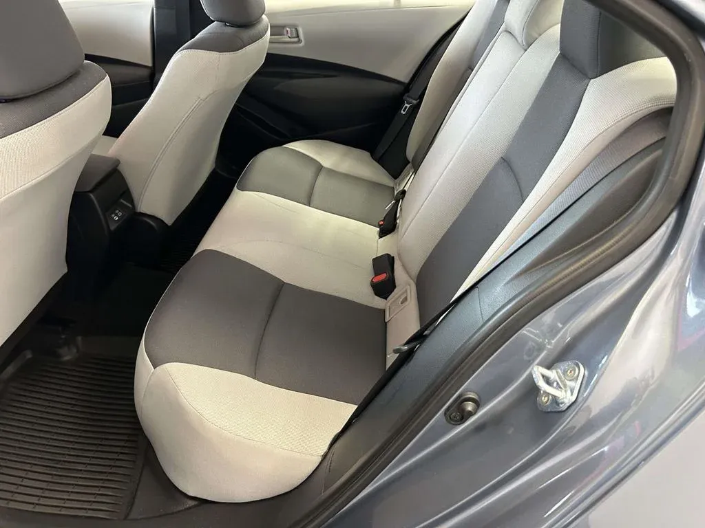 2024 Toyota Corolla LE thumbnail 14