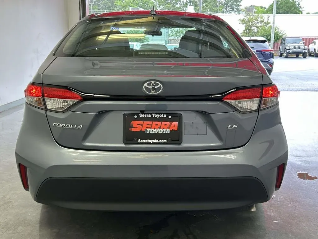 2024 Toyota Corolla LE thumbnail 4