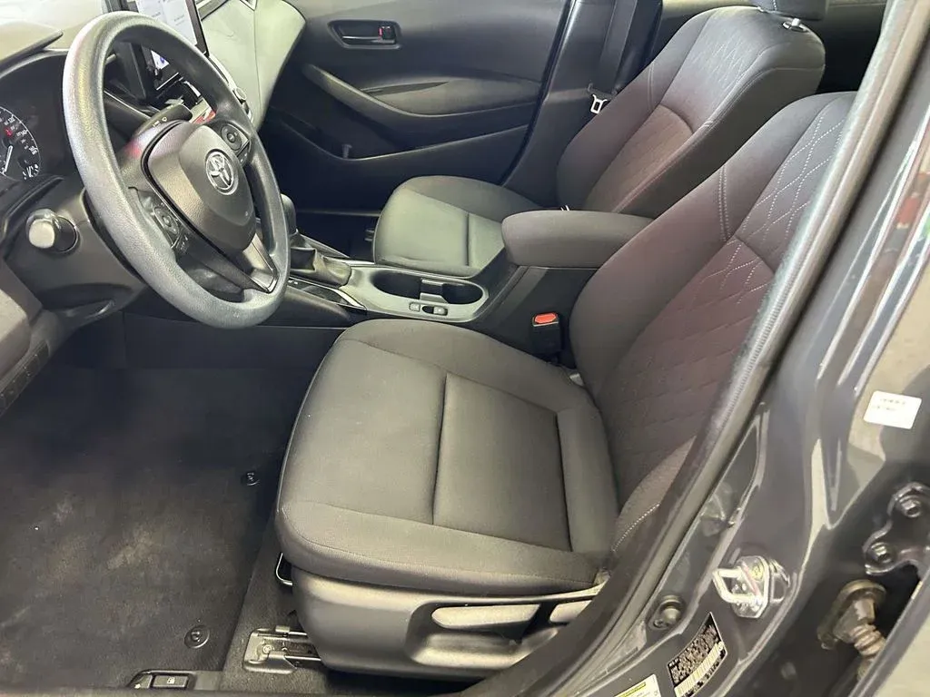 2024 Toyota Corolla LE thumbnail 15