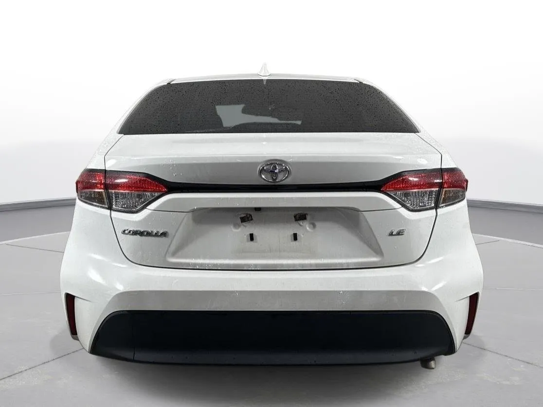 2024 Toyota Corolla LE thumbnail 7