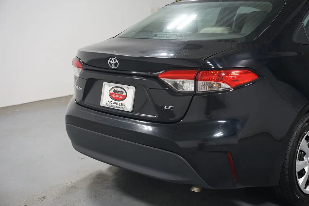 2024 Toyota Corolla LE thumbnail 10