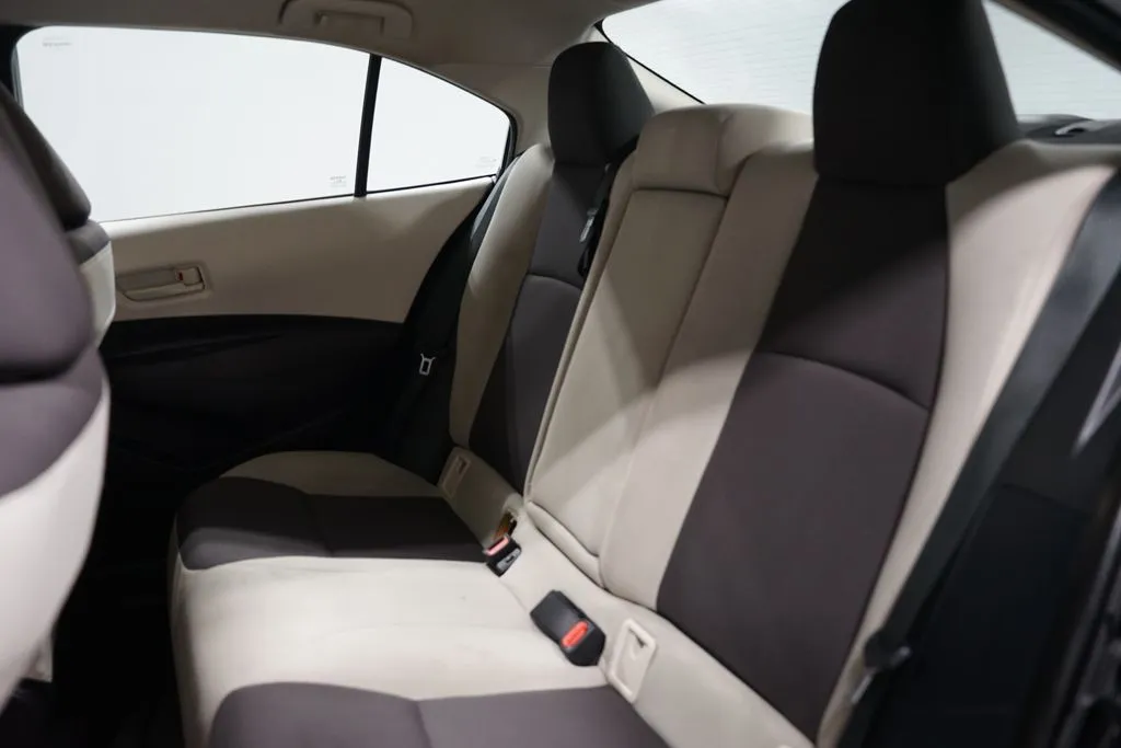 2024 Toyota Corolla LE thumbnail 14