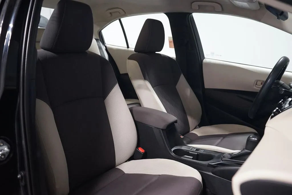 2024 Toyota Corolla LE thumbnail 15