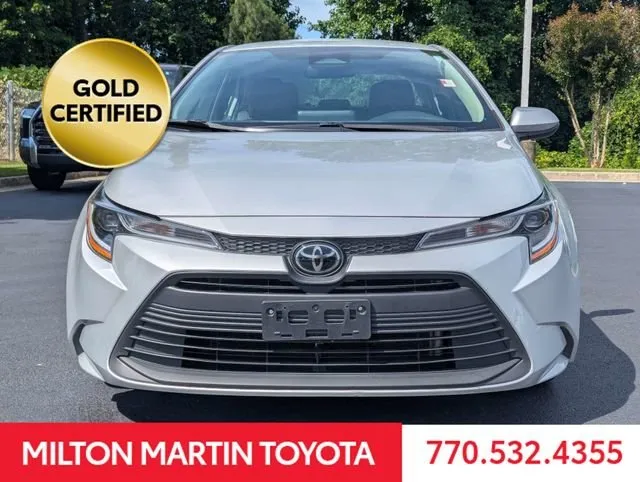 2024 Toyota Corolla LE thumbnail 11