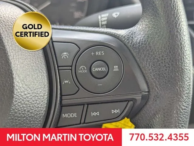 2024 Toyota Corolla LE thumbnail 24