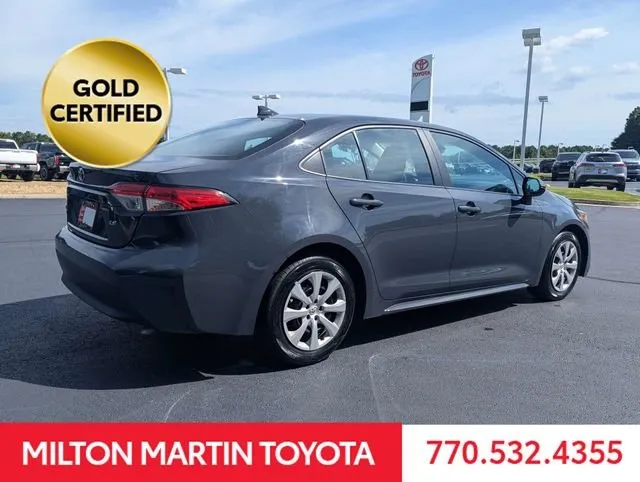 2024 Toyota Corolla LE thumbnail 3