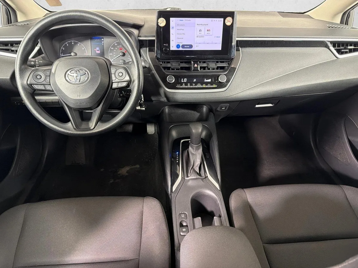 2024 Toyota Corolla LE thumbnail 22