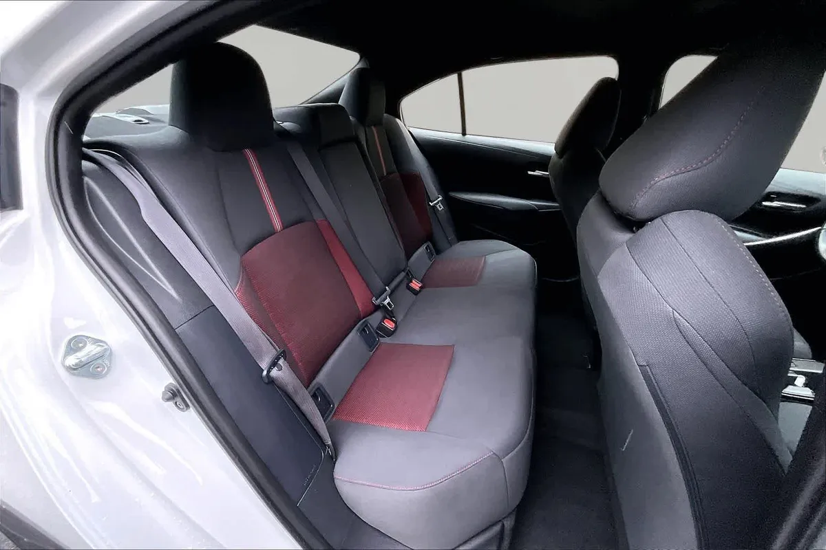 2024 Toyota Corolla SE thumbnail 20