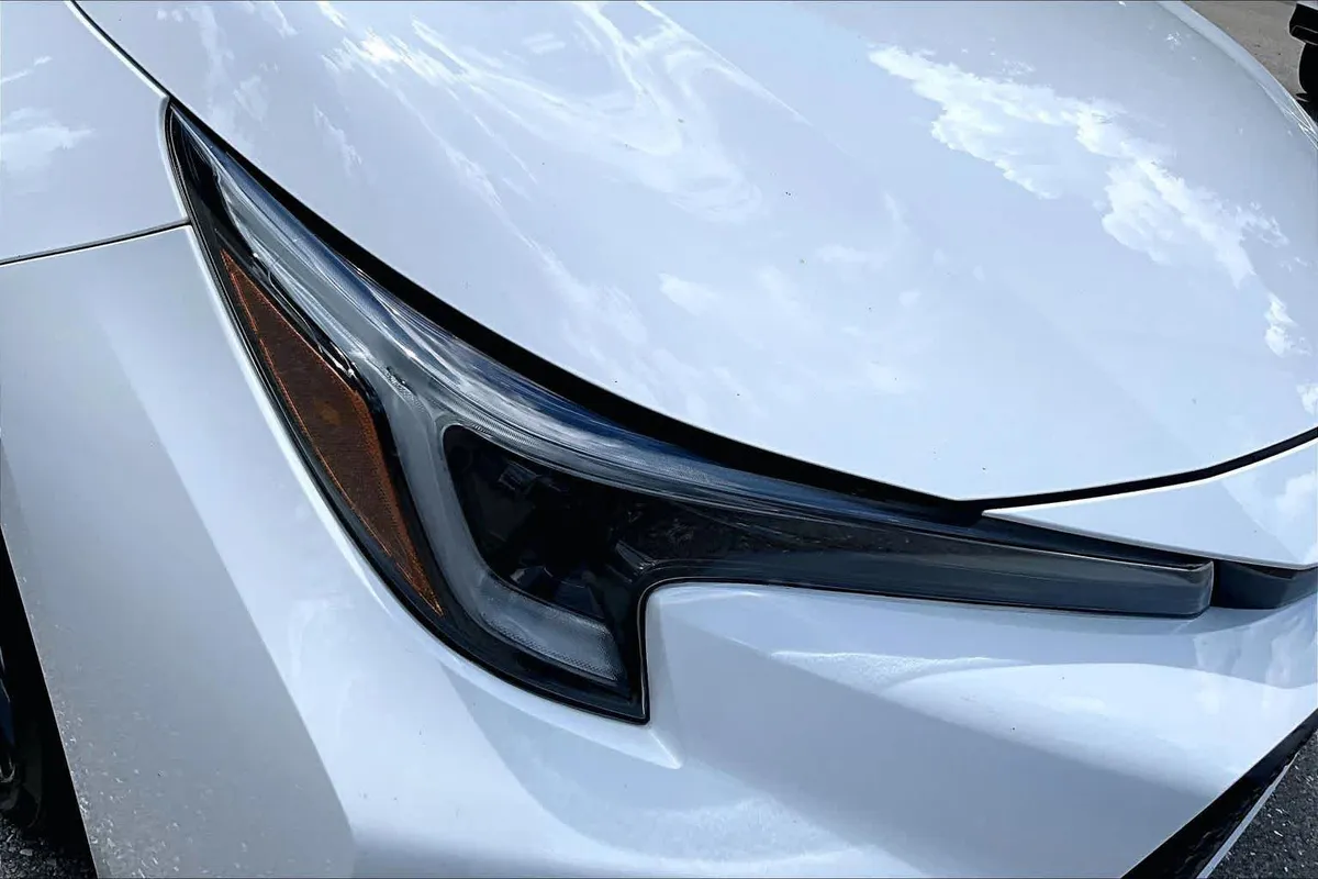 2024 Toyota Corolla SE thumbnail 28