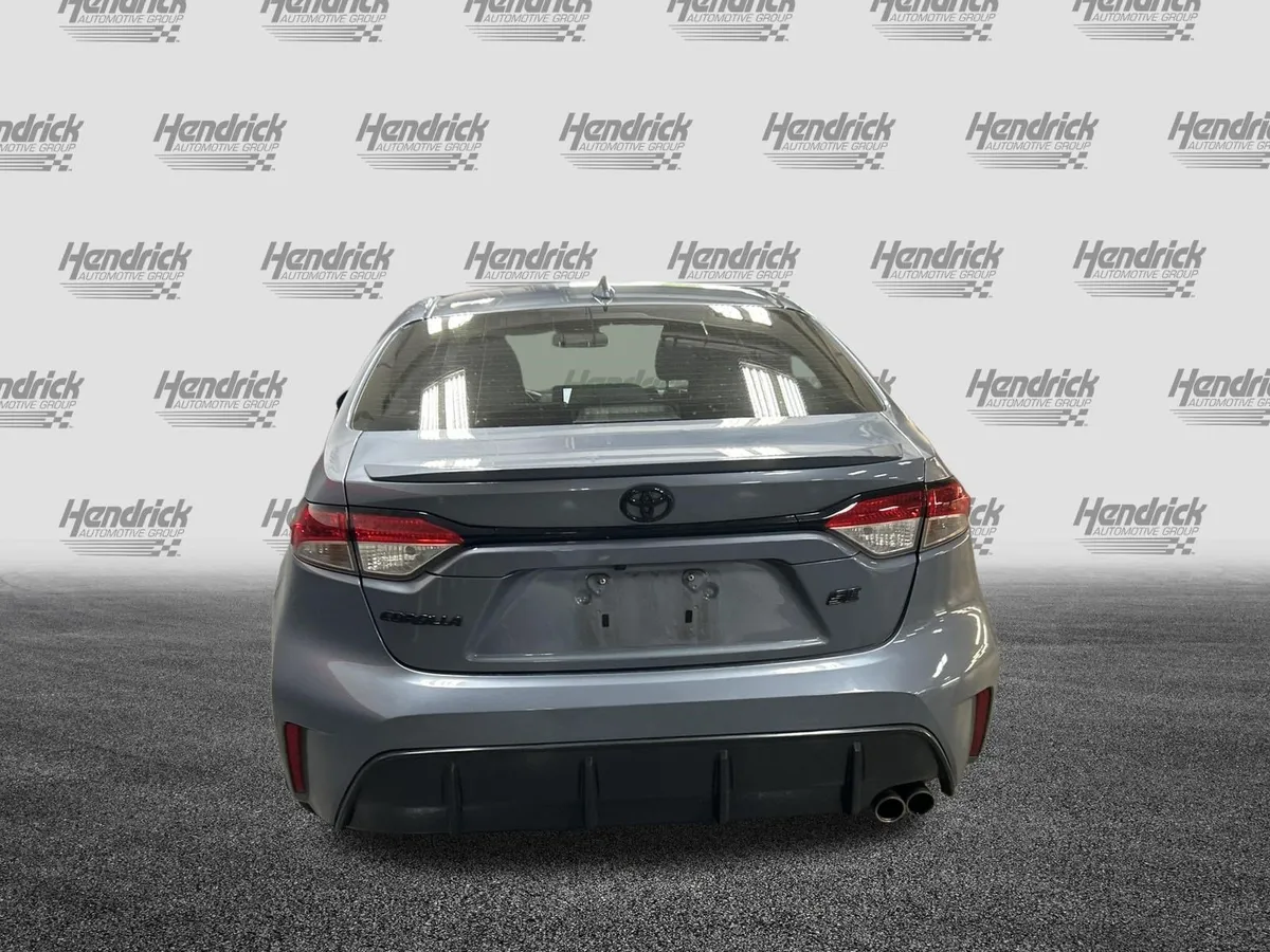 2024 Toyota Corolla SE thumbnail 10