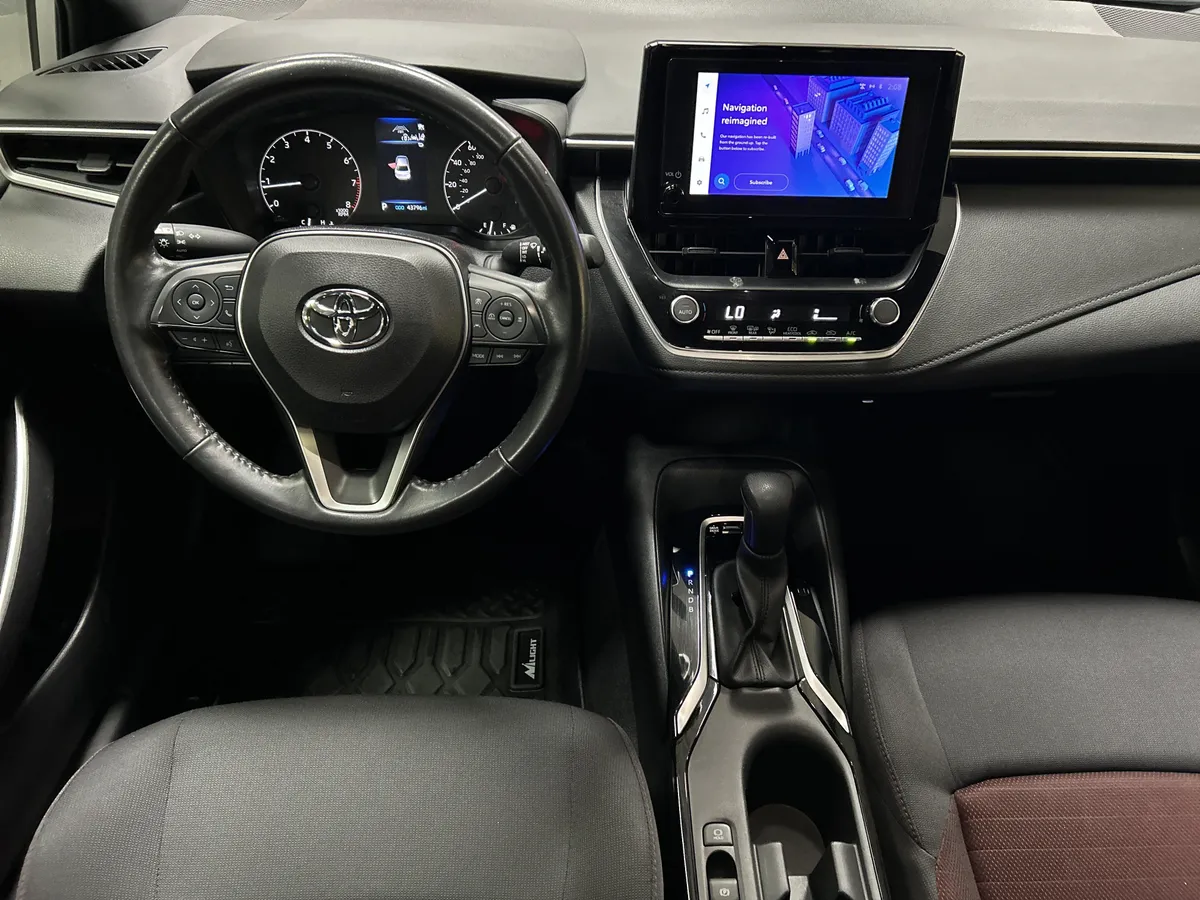 2024 Toyota Corolla SE thumbnail 27