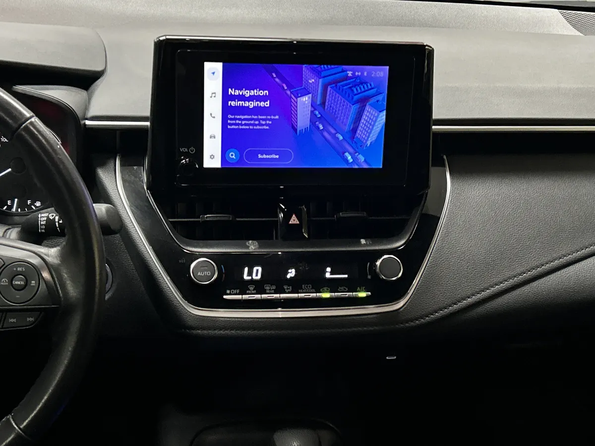 2024 Toyota Corolla SE thumbnail 28