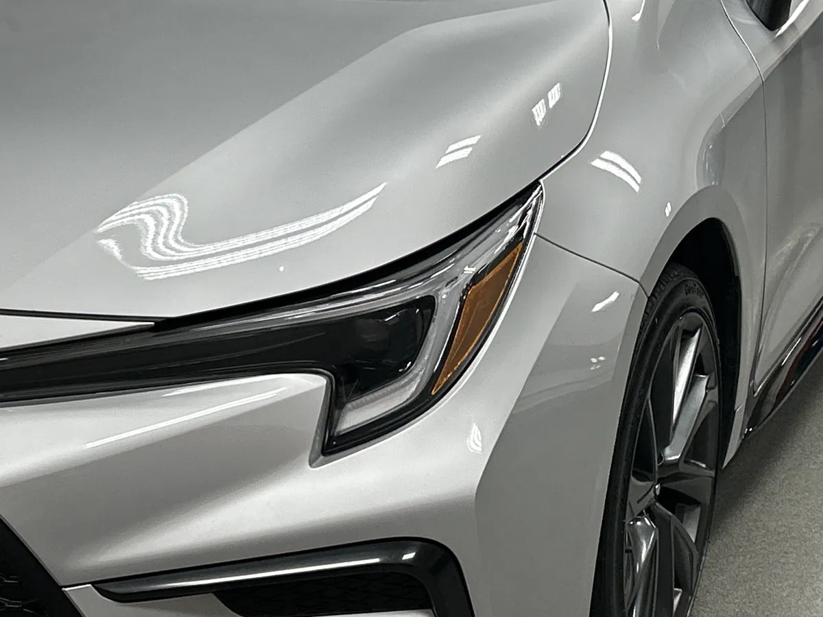 2024 Toyota Corolla SE thumbnail 6