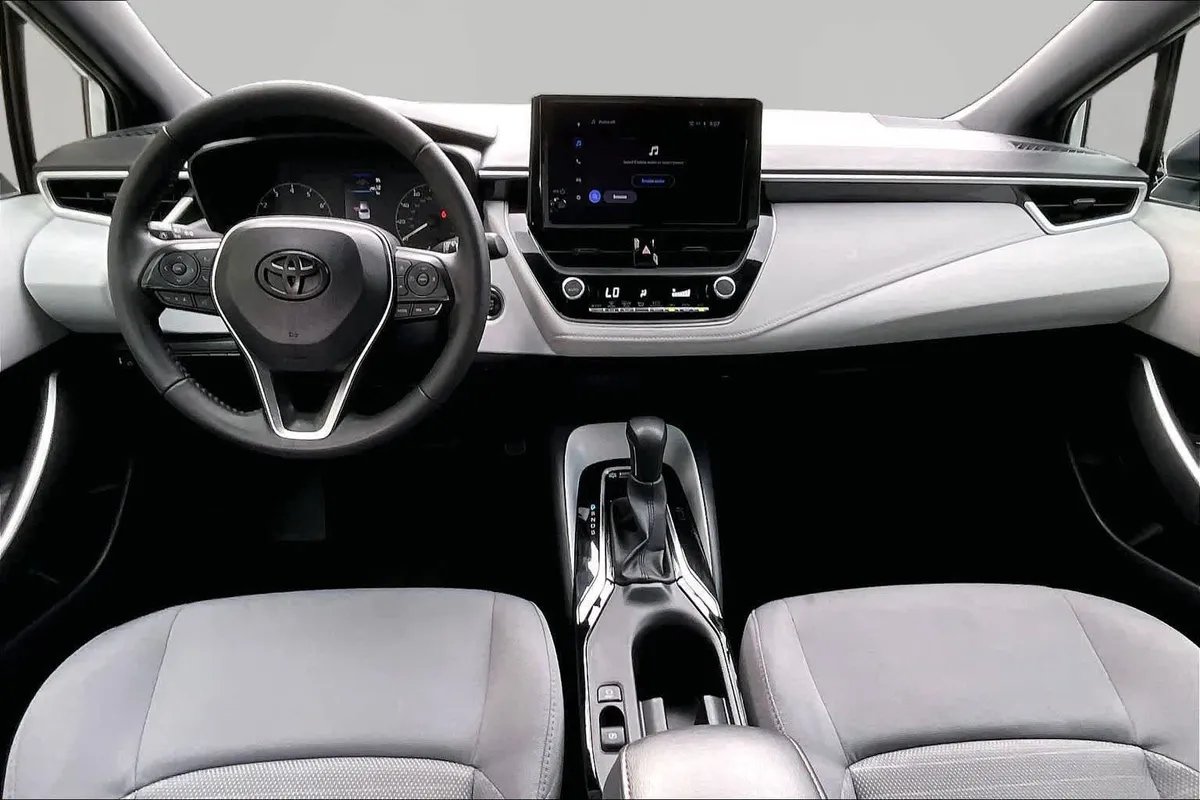 2024 Toyota Corolla SE thumbnail 15