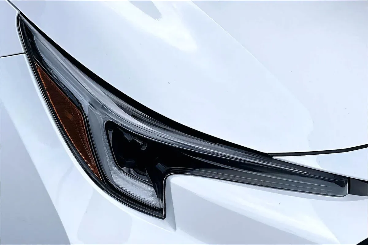 2024 Toyota Corolla SE thumbnail 27