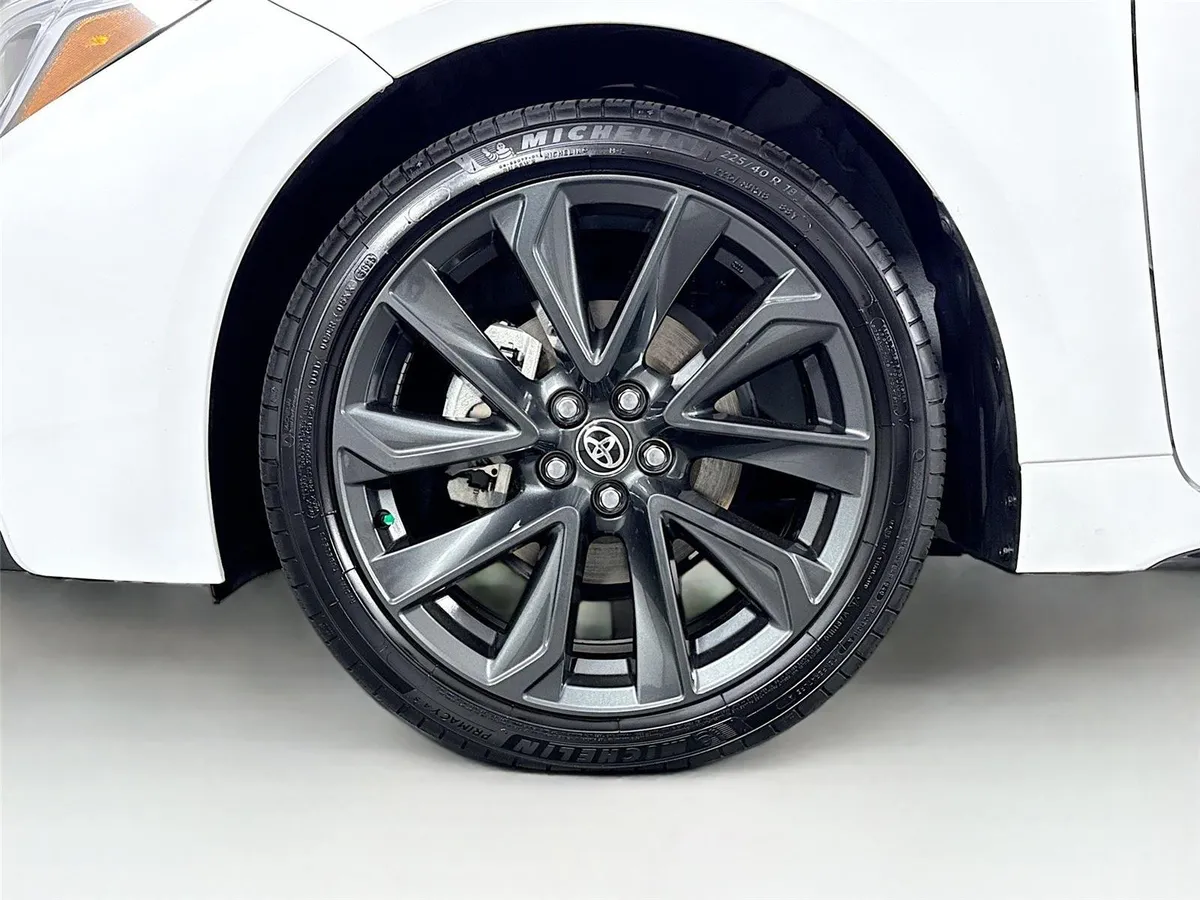 2024 Toyota Corolla SE thumbnail 42
