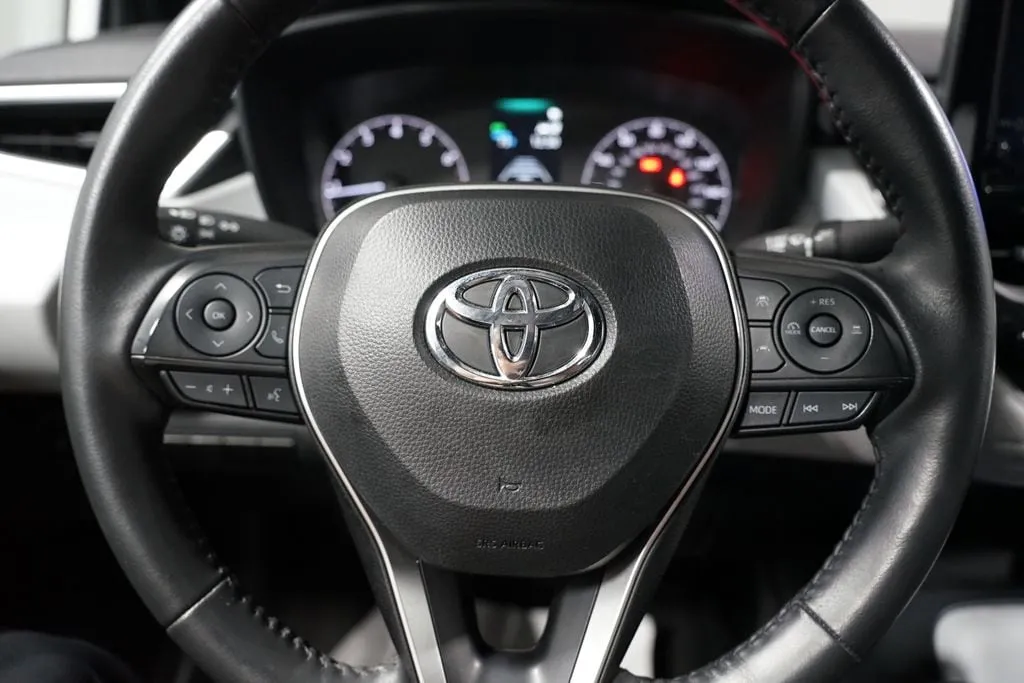 2024 Toyota Corolla SE thumbnail 12