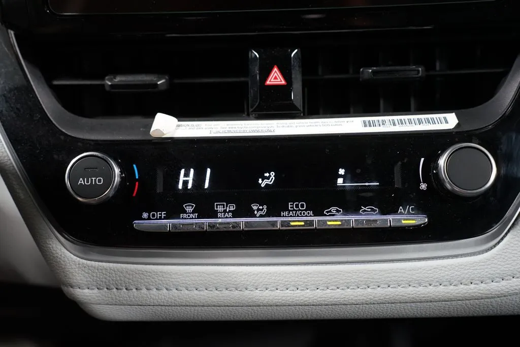 2024 Toyota Corolla SE thumbnail 20