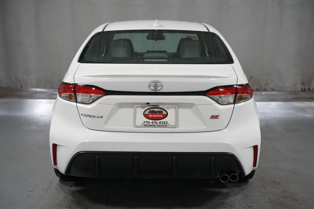 2024 Toyota Corolla SE thumbnail 7