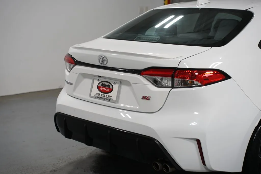 2024 Toyota Corolla SE thumbnail 9