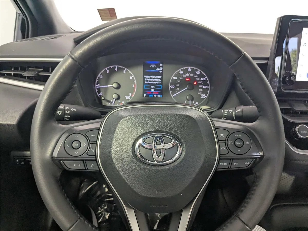 2024 Toyota Corolla SE thumbnail 15