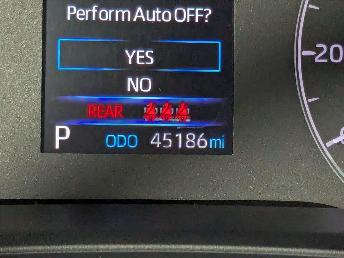 2024 Toyota Corolla SE thumbnail 18
