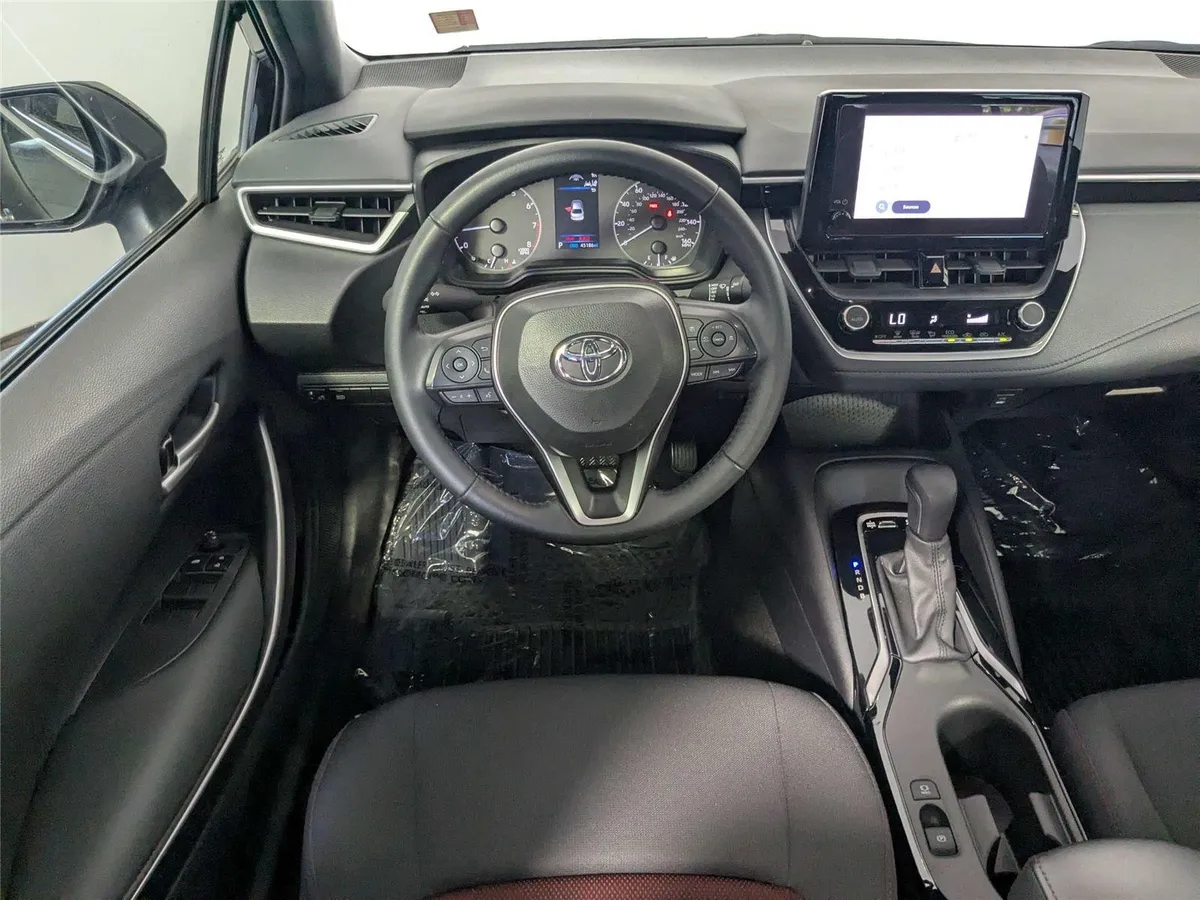 2024 Toyota Corolla SE thumbnail 37