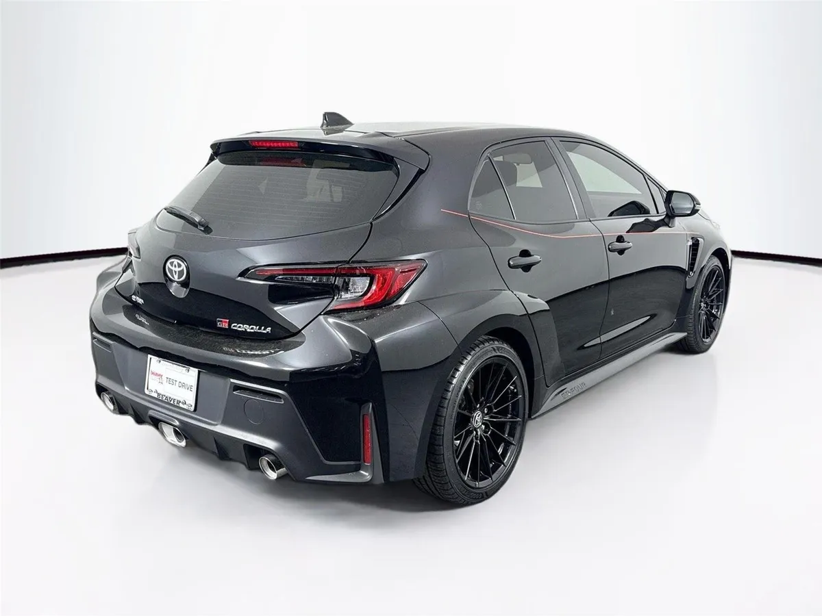 2024 Toyota GR Corolla Core thumbnail 2