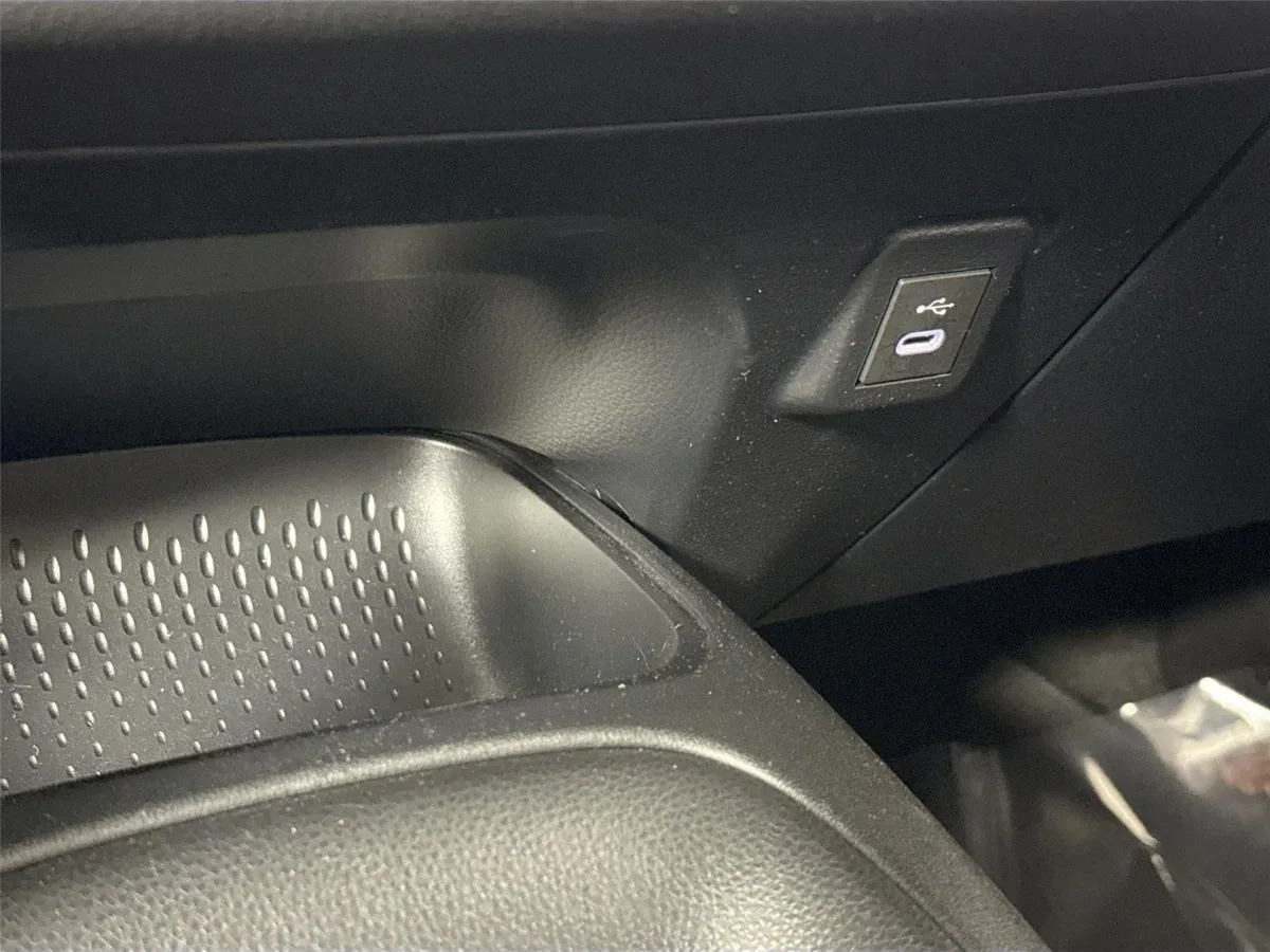 2024 Toyota GR Corolla Core thumbnail 26