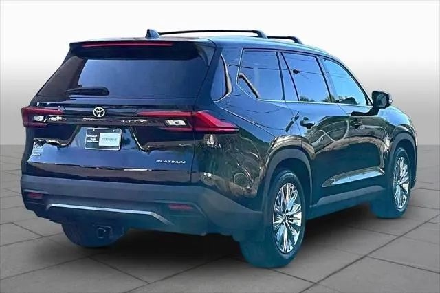 2024 Toyota GRAND HIGHLANDER thumbnail 13