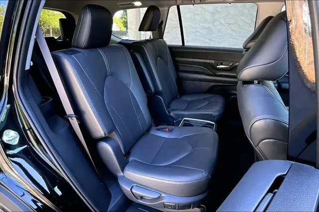 2024 Toyota GRAND HIGHLANDER thumbnail 20