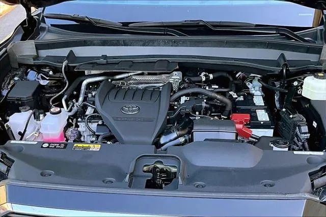 2024 Toyota GRAND HIGHLANDER thumbnail 32
