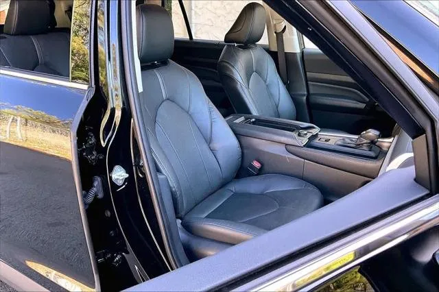 2024 Toyota GRAND HIGHLANDER thumbnail 9
