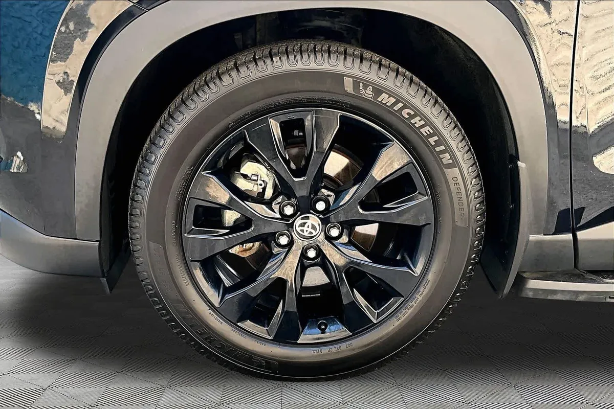 2024 Toyota Grand Highlander Limited thumbnail 11
