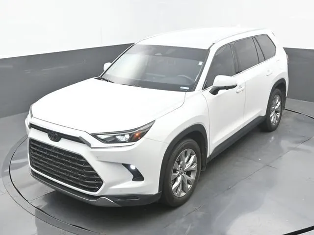 2024 Toyota Grand Highlander Limited thumbnail 16