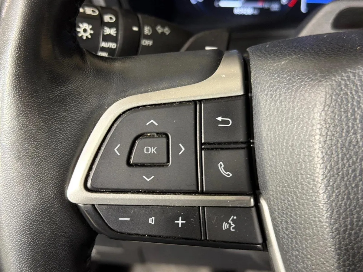 2024 Toyota Grand Highlander Platinum thumbnail 26