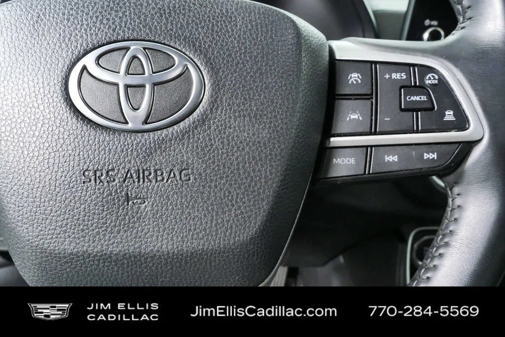 2024 Toyota Grand Highlander XLE thumbnail 10