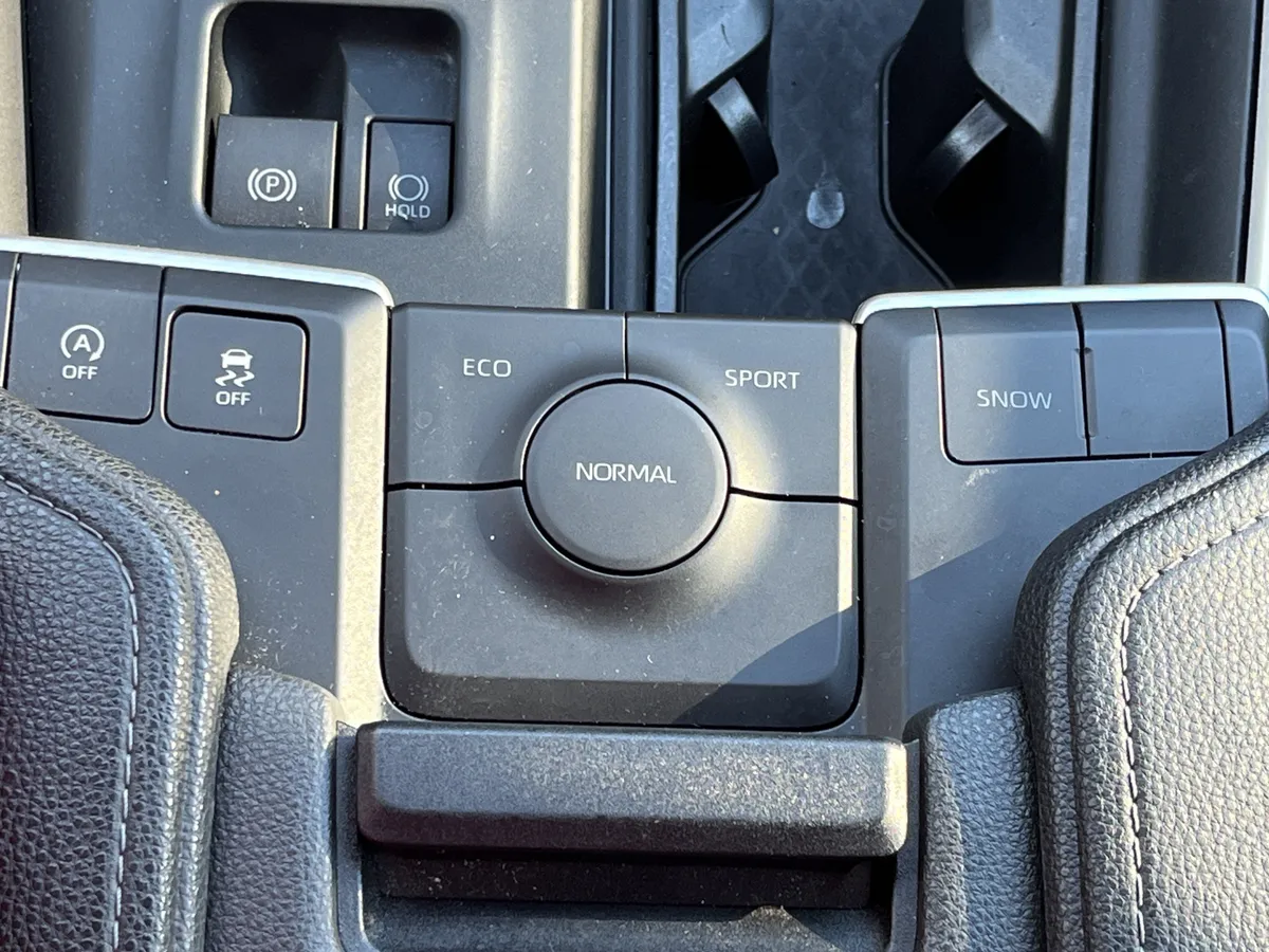 2024 Toyota Grand Highlander XLE thumbnail 11