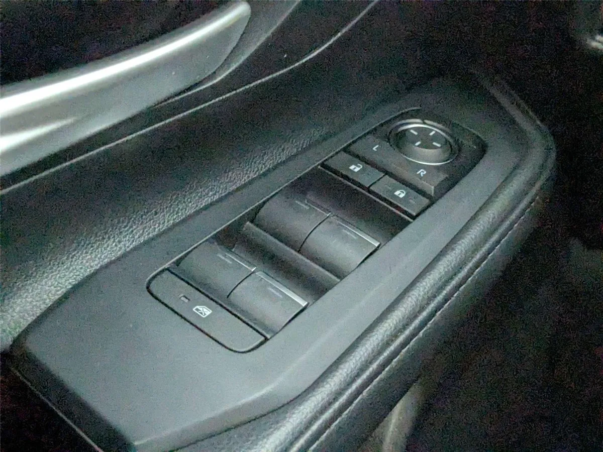 2024 Toyota Grand Highlander XLE thumbnail 14