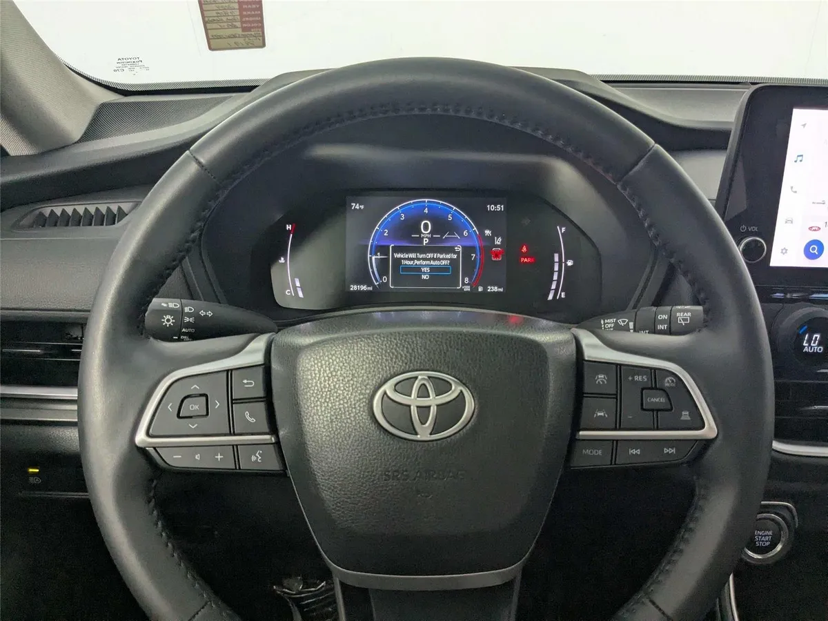 2024 Toyota Grand Highlander XLE thumbnail 15